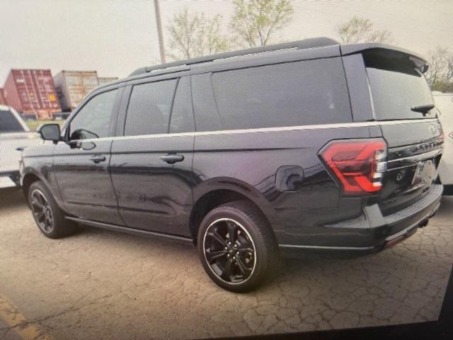 used 2022 Ford Expedition Max car, priced at $51,987