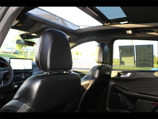 used 2023 Ford Escape car, priced at $27,980