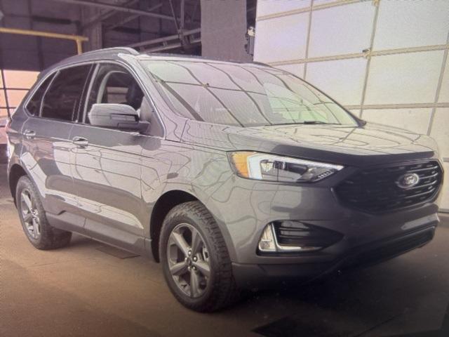 used 2022 Ford Edge car, priced at $24,988