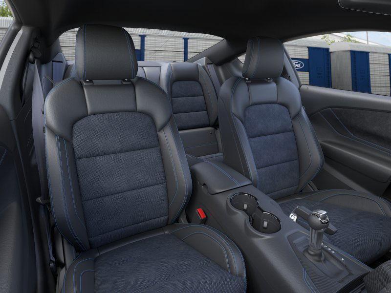 new 2025 Ford Mustang car