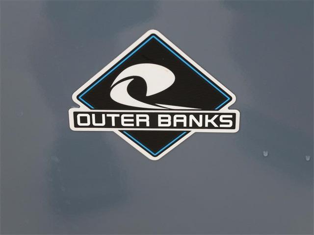 new 2025 Ford Bronco Sport car, priced at $42,975