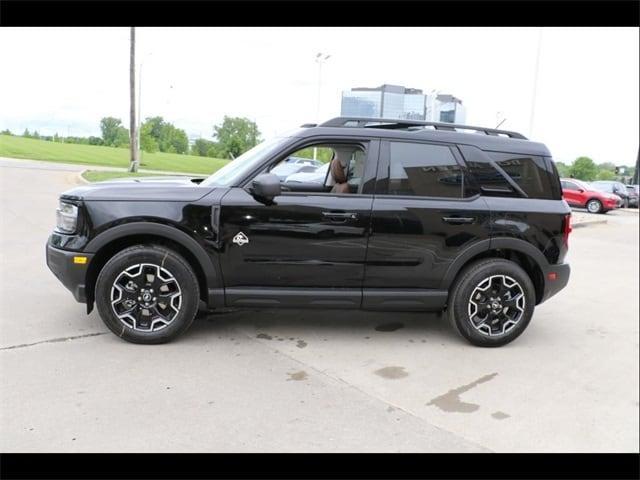 new 2025 Ford Bronco Sport car, priced at $37,098