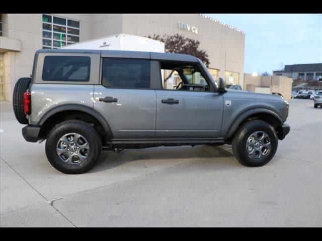 new 2024 Ford Bronco car, priced at $47,395