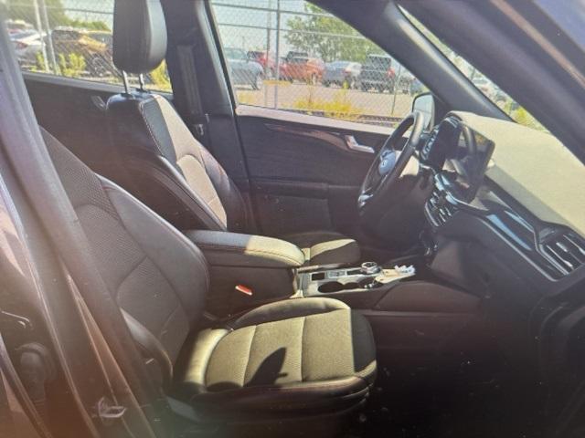 used 2023 Ford Escape car, priced at $26,987
