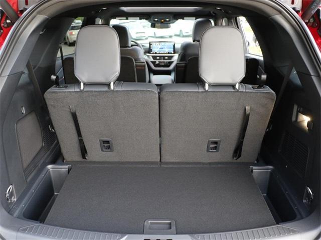 new 2025 Ford Explorer car, priced at $52,725