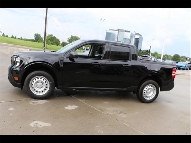 new 2025 Ford Maverick car, priced at $29,940