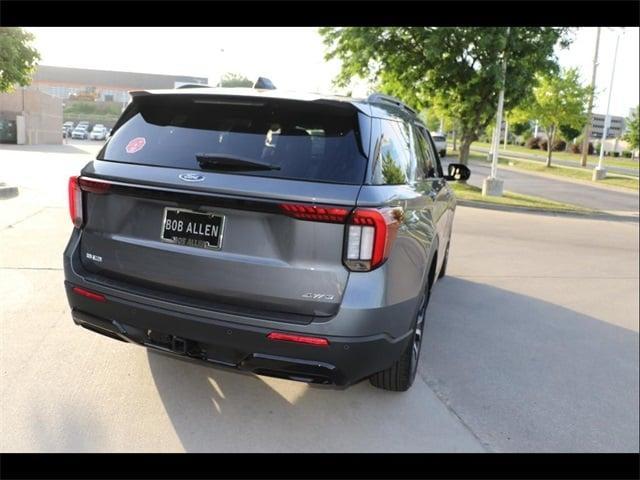 new 2025 Ford Explorer car, priced at $47,545