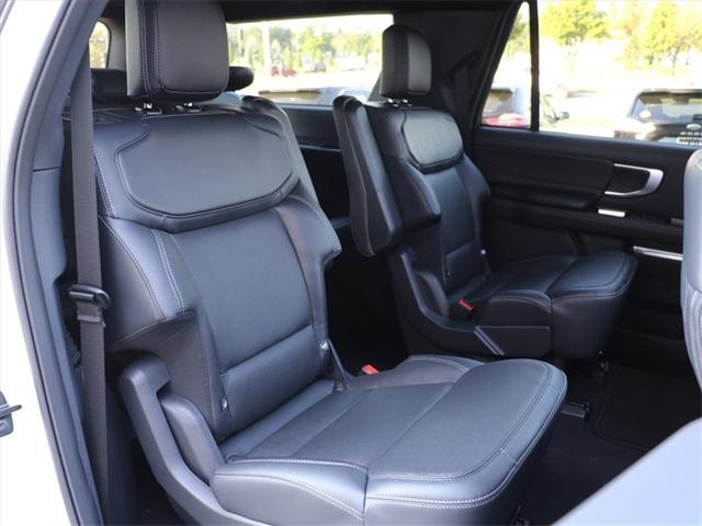new 2025 Ford Expedition Max car, priced at $87,985