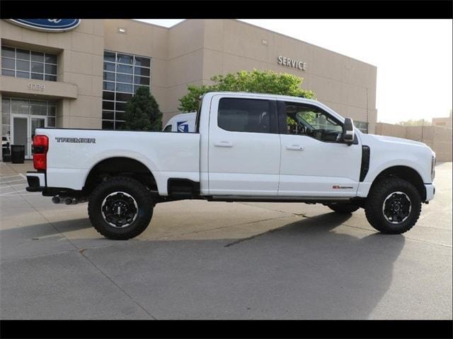 new 2025 Ford F-250 car, priced at $90,594