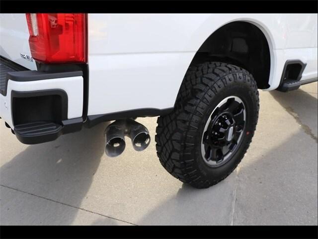 new 2025 Ford F-250 car, priced at $90,594