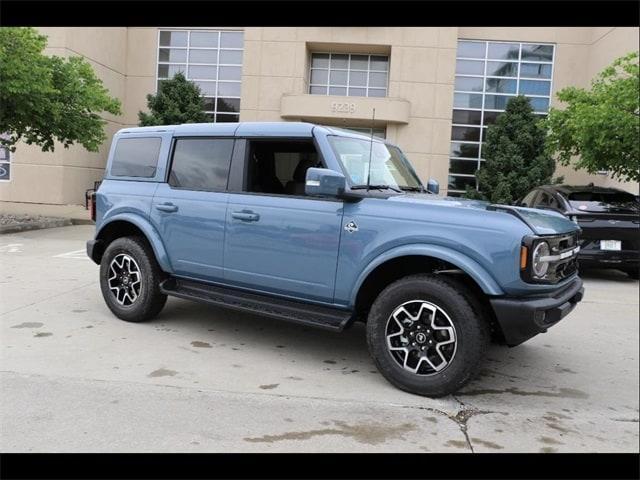 new 2025 Ford Bronco car, priced at $57,995