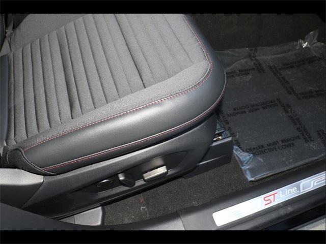 new 2025 Ford Explorer car, priced at $49,045