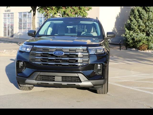 new 2025 Ford Explorer car, priced at $47,105