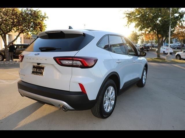 new 2025 Ford Escape car, priced at $30,830