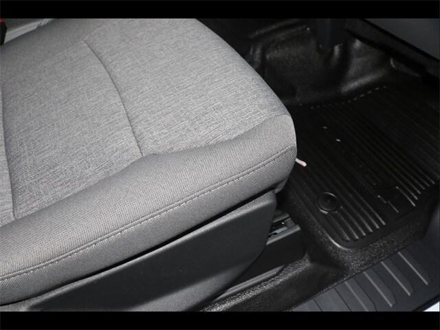 new 2025 Ford F-450 car, priced at $75,215