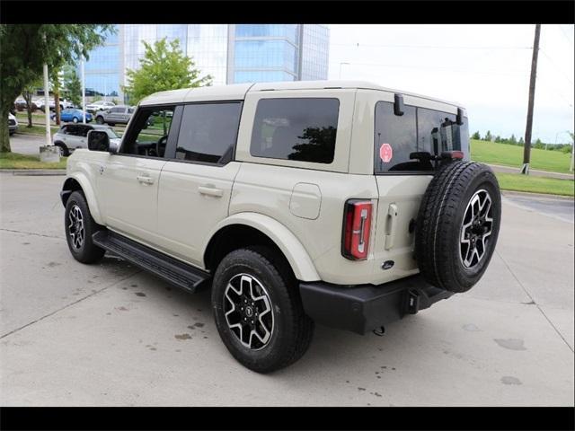 new 2025 Ford Bronco car, priced at $52,525