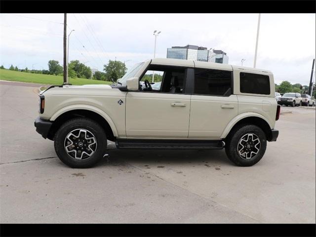 new 2025 Ford Bronco car, priced at $52,525