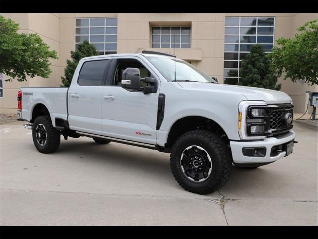 new 2025 Ford F-250 car, priced at $95,615