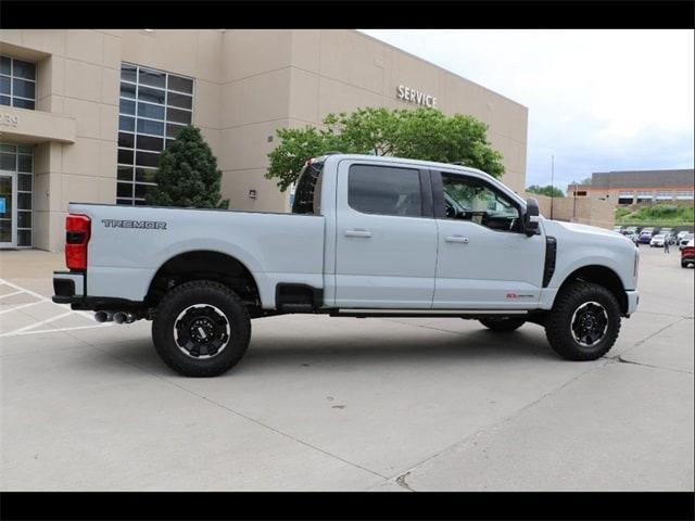 new 2025 Ford F-250 car, priced at $89,900