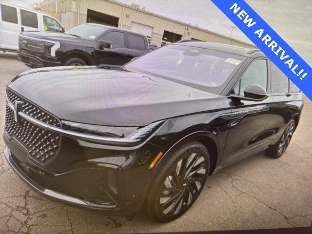 used 2024 Lincoln Nautilus car, priced at $53,768