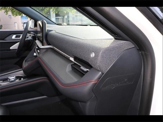 new 2025 Ford Explorer car, priced at $60,980