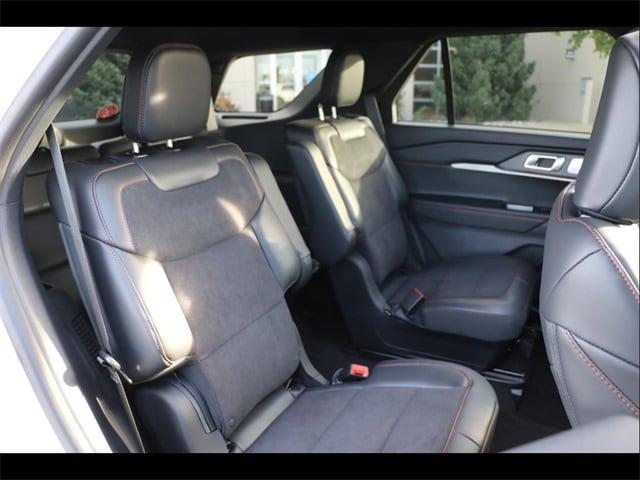 new 2025 Ford Explorer car, priced at $60,980
