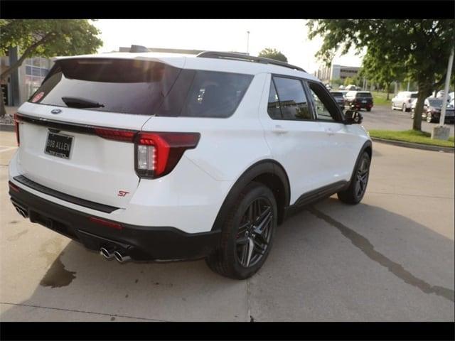 new 2025 Ford Explorer car, priced at $60,980