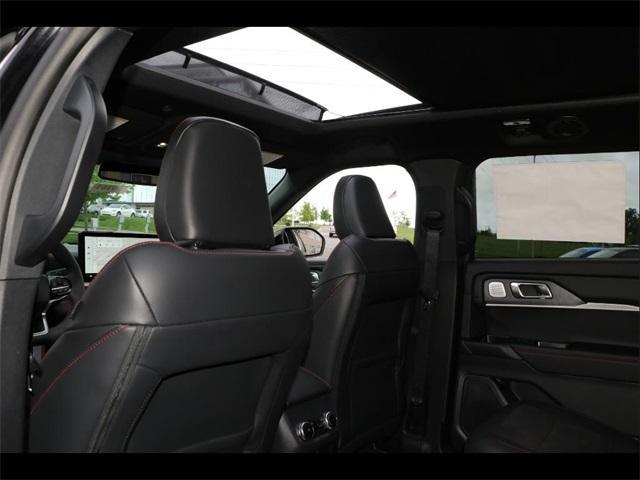 new 2025 Ford Explorer car, priced at $61,685