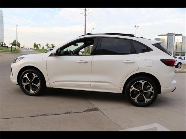 used 2023 Ford Escape car, priced at $27,955