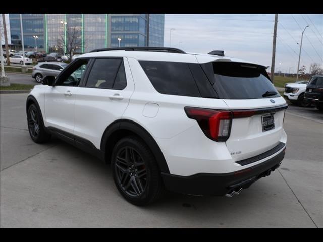 new 2025 Ford Explorer car, priced at $60,145