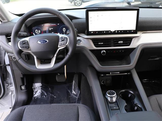 new 2025 Ford Explorer car, priced at $41,611