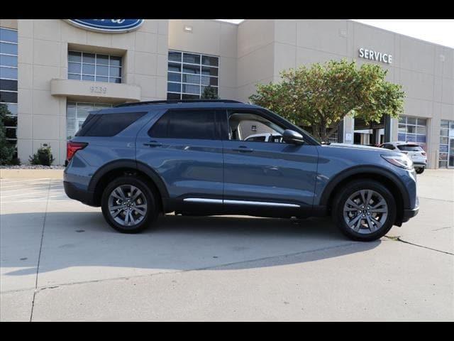 new 2025 Ford Explorer car, priced at $49,295