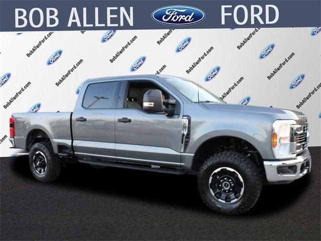 new 2025 Ford F-250 car, priced at $64,870