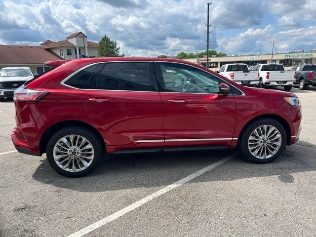 used 2024 Ford Edge car
