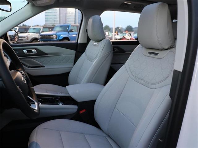 new 2025 Ford Explorer car