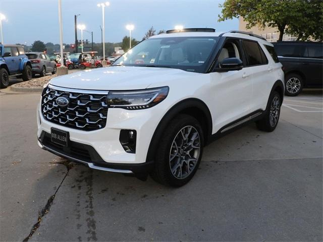 new 2025 Ford Explorer car
