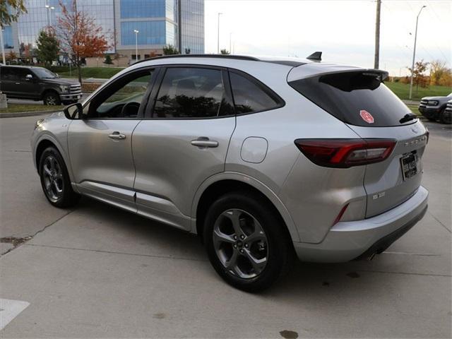 used 2023 Ford Escape car, priced at $20,974