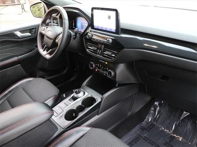 used 2023 Ford Escape car, priced at $20,974