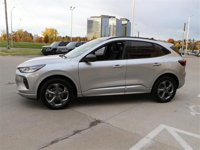 used 2023 Ford Escape car, priced at $20,974