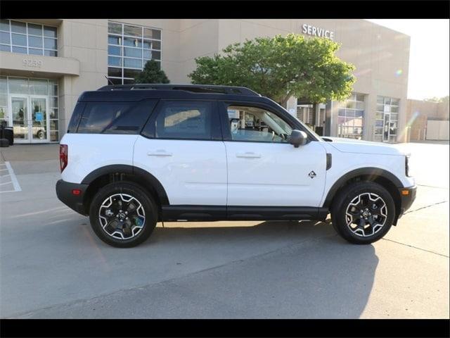 new 2025 Ford Bronco Sport car, priced at $38,385