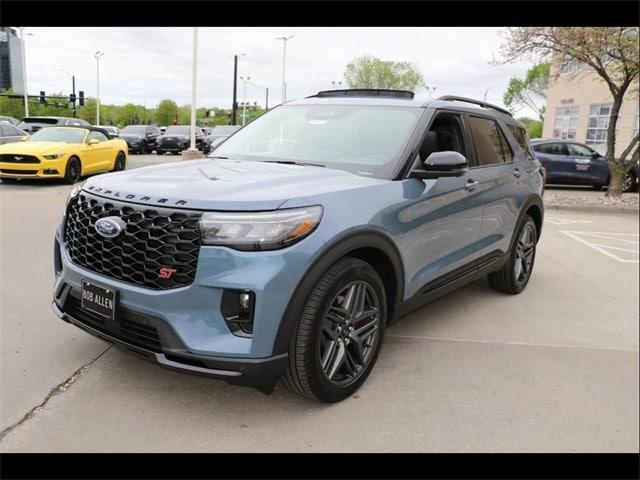 new 2025 Ford Explorer car, priced at $57,198