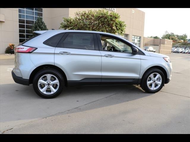 new 2024 Ford Edge car, priced at $35,455