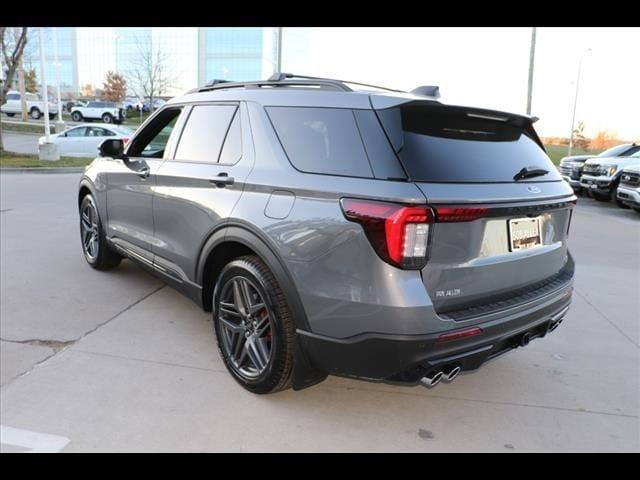 new 2025 Ford Explorer car, priced at $61,535