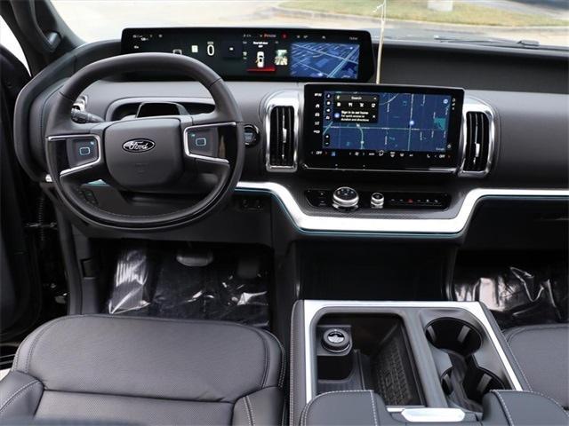 new 2025 Ford Expedition Max car, priced at $83,515