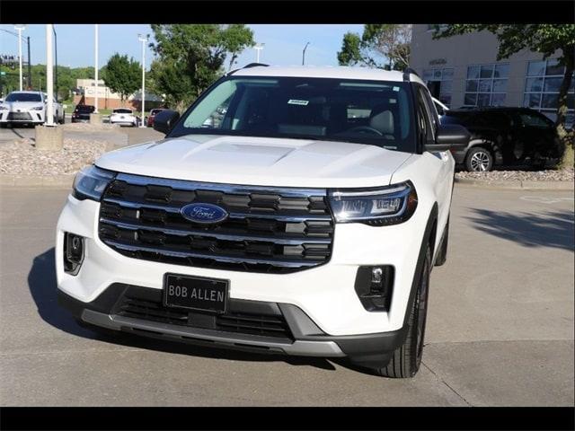 new 2025 Ford Explorer car, priced at $48,335