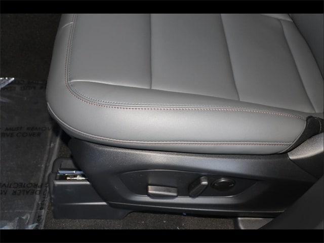 new 2025 Ford Explorer car, priced at $48,335