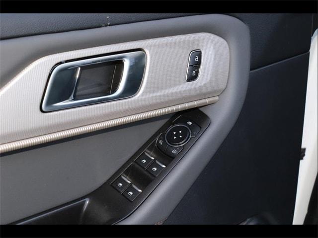 new 2025 Ford Explorer car, priced at $48,335