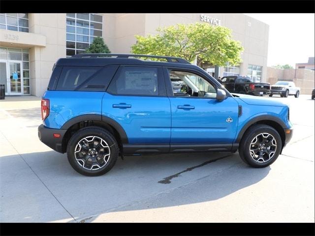 new 2025 Ford Bronco Sport car, priced at $36,560