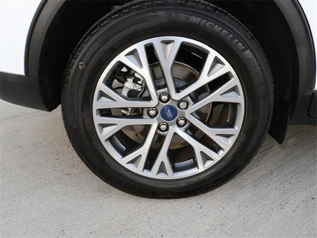 used 2022 Ford Escape car, priced at $25,576