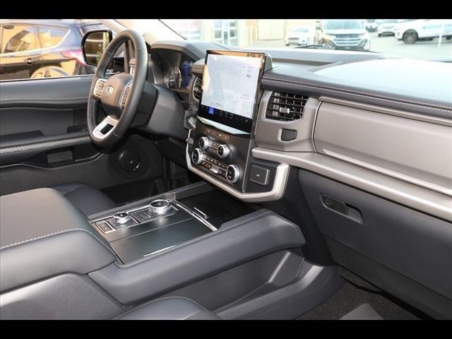 new 2024 Ford Expedition Max car, priced at $76,547